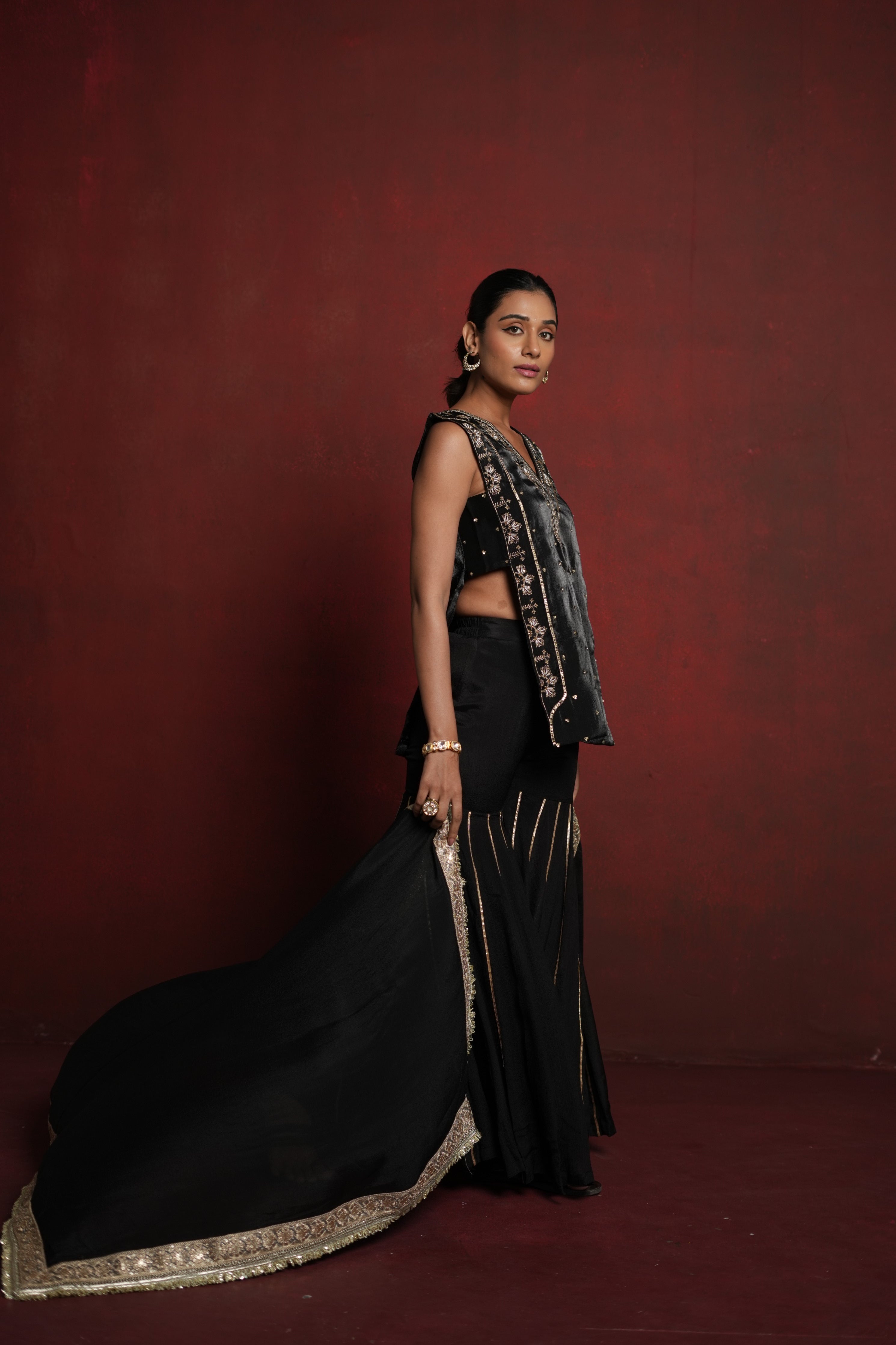 Trisha suit Black
